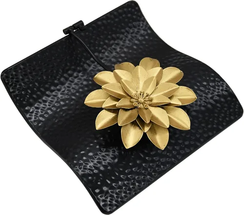OwlGift Servilletero plano negro con brazo pesado de flor dorada, dispensador de servilletas de cóctel de metal, almacenamiento de toallas de papel