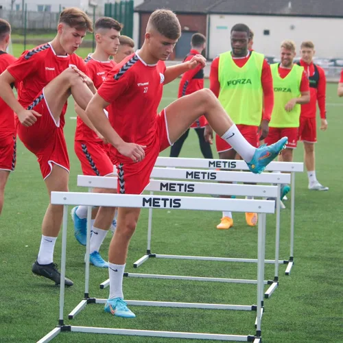 Miniatura 4 de METIS Alloy Hurdles - Equipo de pista y campo ajustable de alta calidad para atletas jóvenes y mayores Disponible en paquetes de 1, 5 o 10 Paquete