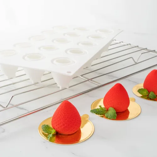 Miniatura 3 de Restaurantware - Molde de silicona para fresas de 15 cavidades, 1 molde de fresa listo para horno, flexible, congelable, blanco de silicona
