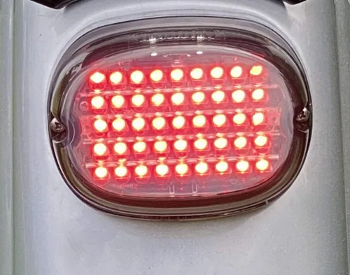 Miniatura 2 de Custom Dynamics Luz trasera LED de perfil bajo rojo - Sin ventana