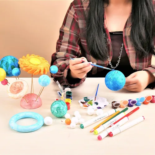 Miniatura 4 de FFchuanhe Kit de 72 bolas de espuma modelo de sistema solar, incluye palos de bambú de espuma para manualidades, pigmentos de color, bandeja