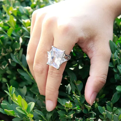 Miniatura 4 de Lavencious Anillos grandes y radiantes con piedras CZ elásticas para mujer, talla 7-9