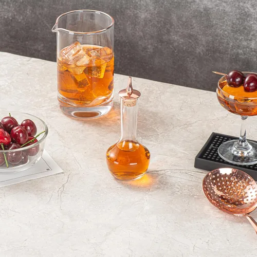 Miniatura 8 de Restaurantware Bar Lux - Botella amarga de 3.5 onzas, 1 vaso amargo de grado profesional, con tapa Dasher chapada en cobre para cócteles o postres