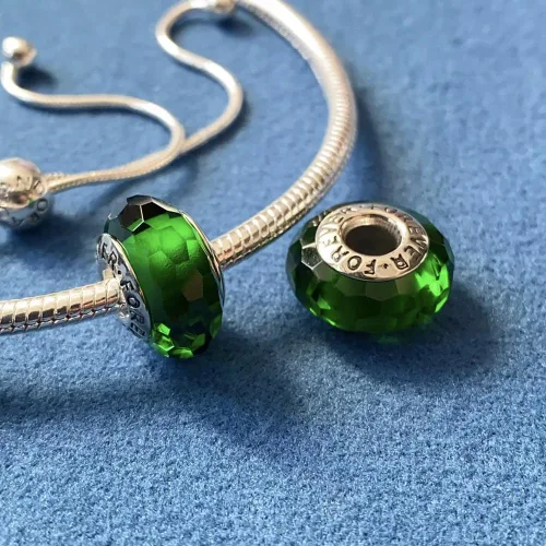 Miniatura 4 de 2 dijes de cristal de Murano para pulseras Pandora, dijes de plata de ley 925 para pulseras, dijes de Navidad verde y rojo, muñeco de nieve