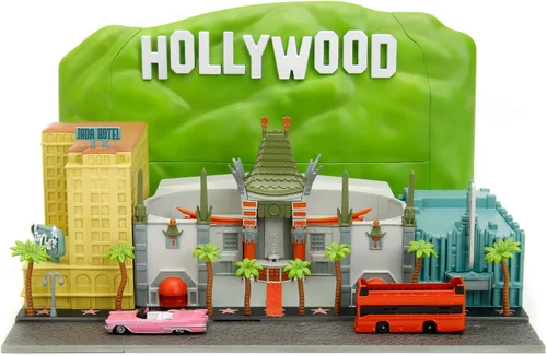 Jada Nano Hollywood Rides Paseo de la Fama Diorama con letrero de Hollywood y 2 vehículos (autobús turístico de dos pisos y Cadillac Serie 62