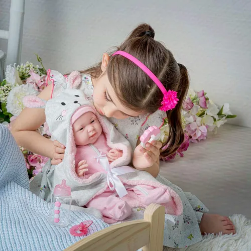 Miniatura 5 de JC Toys – La Newborn Nursery Juego de 8 piezas, muñeca bebé de cuerpo suave con accesorios Muñeca recién nacida de 15.5" realista, suave