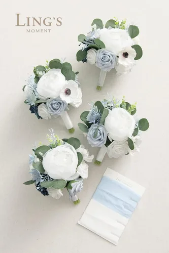 Miniatura 5 de Ling's moment Juego de 4 ramos artificiales de dama de honor, ramos de flores de boda azul polvoriento, ramo floral blanco, ramos de rosas azul