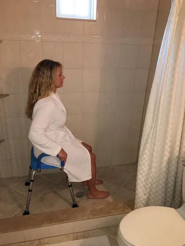 Miniatura 3 de Independence Medical - Banco de ducha, taburete de baño, asiento de transferencia de baño, productos de asistencia para ancianos, sillas de ducha