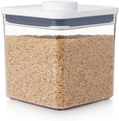 OXO Good Grips POP - Recipiente hermético para almacenamiento de alimentos - Caja Plaza Grande Corta 2.6 L Ideal para 2.3 kg de azúcar, galletas o