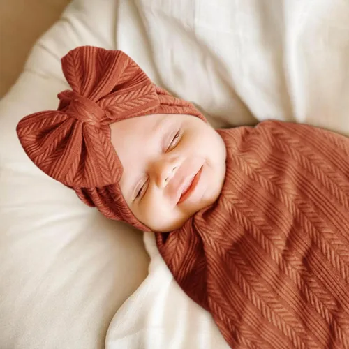 Miniatura 2 de DRESHOW BQUBO Manta de recepción para recién nacido, cálida para niñas con sombrero de lazo y diadema de lazo, regalo para baby shower