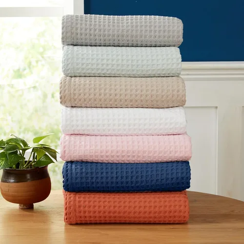 Miniatura 6 de Manta de cama 100% algodón con tejido waffle Suave, transpirable y ligera para todas las estaciones Perfecta para superponer Colección Brielle