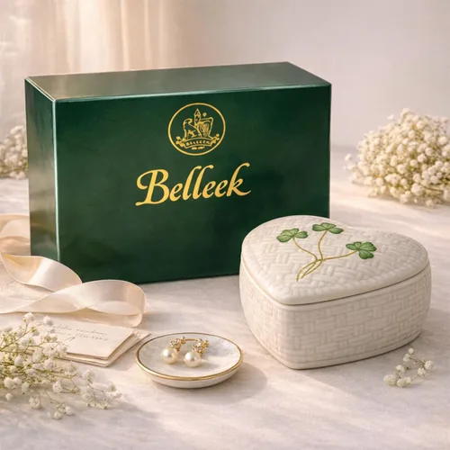 Miniatura 4 de Belleek Classic Kylemore - Caja de baratijas de 4.4 pulgadas, almacenamiento decorativo de porcelana Parian hecha a mano, decoración de trébol