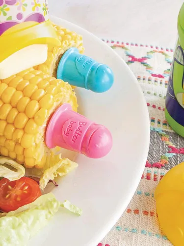 Miniatura 5 de Talisman Designs Butter Baby Púas de acero inoxidable entrelazadas Multicolor Maíz en la mazorca, utensilios Soportes para maíz Brochetas