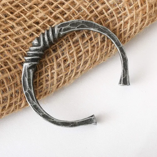 Miniatura 4 de HAQUIL Antique Viking Cuff Bracelet for Men and Women