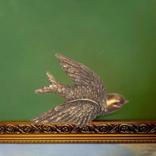 Miniatura 6 de S-MANTIS Escultura de Pared Vintage, Arte de Pared de Frontón Antiguo para Pasillo, Pájaro Pintado a Mano con Exquisitos Detalles de Alas y Plumas