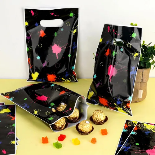 Miniatura 3 de Hxezoc 50 Piezas Bolsas de Caramelos de Neón Brillan en la Oscuridad Bolsas de Golosinas Bolsas de Plástico Coloridas para Treats Envoltura de Negro