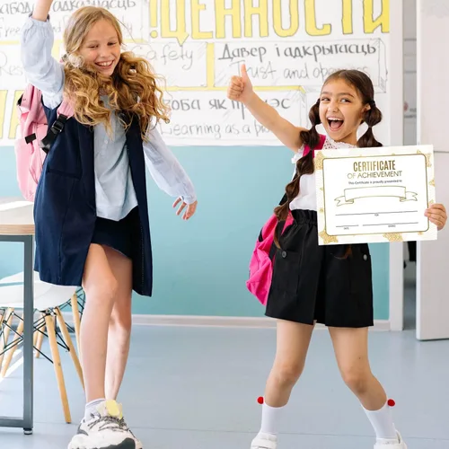 Miniatura 4 de 25 Gold Stars Award Certificates - Certificado de Logro - Certificados de estudiante del mes para estudiantes, ceremonia de graduación escolar