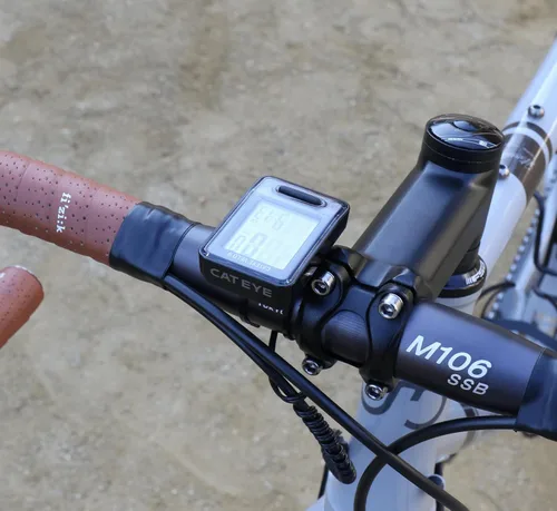 Miniatura 17 de CATEYE Computadora de bicicleta con cable - Velocímetro y odómetro de nivel básico, perfecto para ciclistas principiantes, arranque y parada