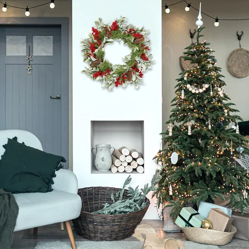 Miniatura 3 de Sggvecsy Corona de Navidad artificial de 19 pulgadas para puerta delantera, corona de orejas de cordero flocado con bayas rojas, agujas de pino