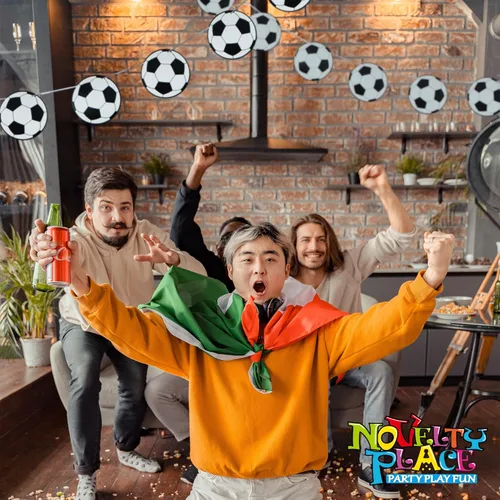 Miniatura 5 de Novelty Place Pancartas de decoración de fiesta de fútbol, 32 unidades, guirnaldas con patrón de pelota de fútbol, banderines, tarjetas