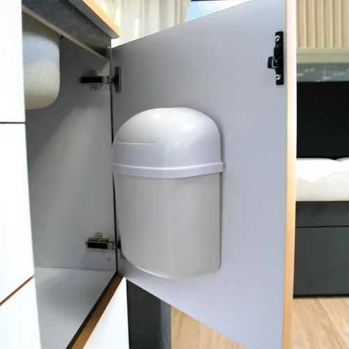 Miniatura 5 de Camco - Cubo de basura pequeño para montar en puerta