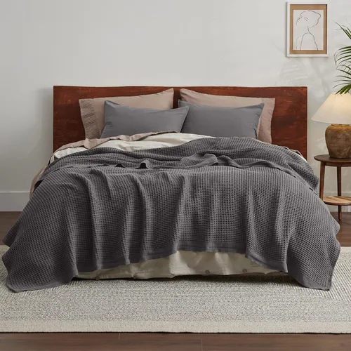 Miniatura 3 de Bedsure Gentlesoft Manta de 100% Algodón Tamaño King para Cama - Transpirable y Suave, Gruesa y Acogedora Tejido Waffle Manta de Navidad Regalo