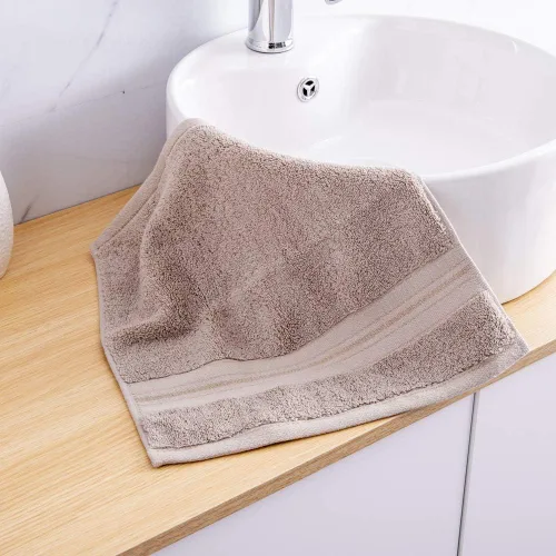 Miniatura 5 de Juego de 3 toallas de baño de lujo, juego de toallas 100% algodón (1 toalla de baño grande, 1 toalla de mano, 1 toalla) ultra suave y altamente