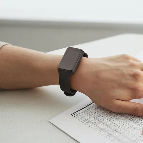 Miniatura 6 de Amzpas Bandas de TPU para Amazfit Band 7 Fitness & Health Tracker, paquete de 3 pulseras suaves y transpirables, correa deportiva de repuesto