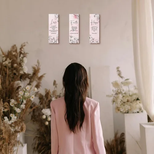 Miniatura 5 de Qunclay 3 piezas de versículos bíblicos para mujer, arte de pared de escritura cristiana inspiradora rosa y morado, arte de pared de fe esperanza