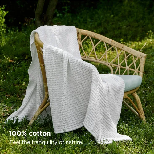 Miniatura 7 de Bedsure Gentlesoft - Manta grande de 100 % algodón para sofá, 50 x 70 pulgadas, transpirable y suave, manta de punto gofre para oficina, color blanco