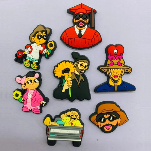 Miniatura 9 de 25, 30, 55, 120 piezas de dijes de Navidad para zapatos de zueco, sandalias deslizantes de burbujas, tema mixto, dijes de barro médico rosa
