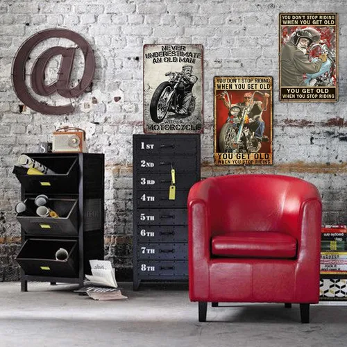 Miniatura 5 de Carteles de motocicleta Ubewair Regalos de motocicleta para hombres Arte de motocicleta de metal Decoración de pared Nunca subestimes a un viejo