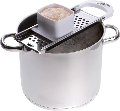 Miniatura 4 de Westmark 611222E6 - Cortador de spaetzle con trineo de masa, botón y 1 cucharón, acero inoxidable/ABS/PA, blanco/plata/negro