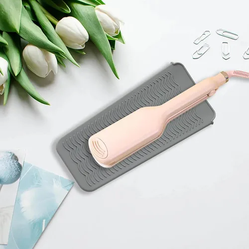 Miniatura 9 de Alfombrilla de silicona resistente al calor con agujero para colgar, alfombrilla de viaje y bolsa resistente al calor para rizador, plancha Gris