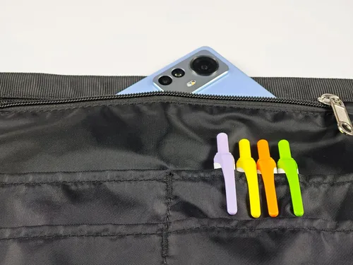 Miniatura 3 de Delantal de servidor impermeable para mujeres con 5 bolsillos, se pone y se quita rápidamente, delantales de camarera, delantal de trabajo para Negro