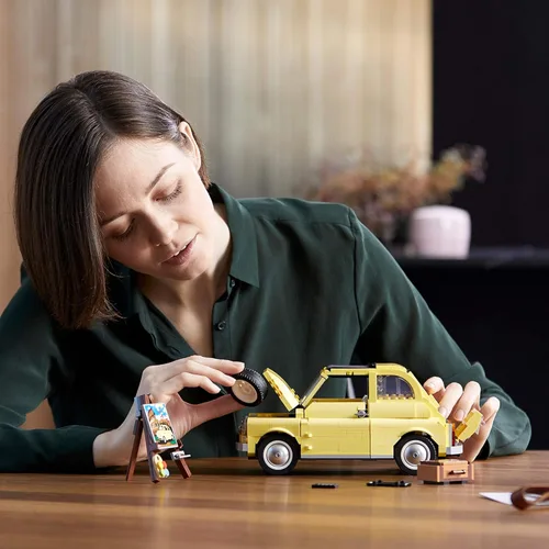Miniatura 6 de LEGO Creator Expert Fiat 500 10271 - Juego de construcción de autos de juguete para adultos y fanáticos de los kits de modelos, idea (960 piezas)