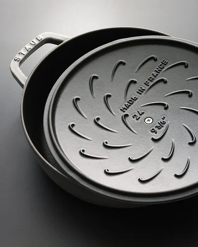 Miniatura 4 de Staub 40511-475 Sartén para saltear Braiser, cereza, 9.4 pulgadas (9.4 in), doble mano, olla esmaltada fundida, tipo poco profundo, Sukiyaki