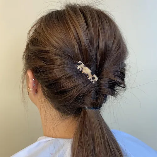 Miniatura 6 de 6 peines laterales de cabello francés para mujer, diseño de moño pequeño trenzado, clips de sujeción fuerte para moño (marrón, negro, blanco)