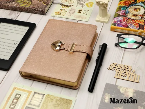 Miniatura 6 de Mazeran Diario de candado, con cierre en forma de corazón, de piel sintética, tapa dura, con borde dorado dorado, diario de viaje, con cierre