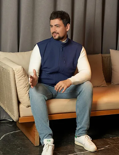 Miniatura 7 de Chaleco ligero y suave para hombre, chaqueta sin mangas a prueba de viento para viajar, senderismo, correr, golf
