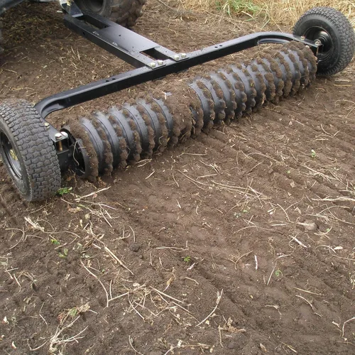 Miniatura 9 de Field Tuff Cultipacker - Implemento agrícola duradero de 3 puntos de enganche de 48 pulgadas para preparación de suelos y reafirmante de lecho