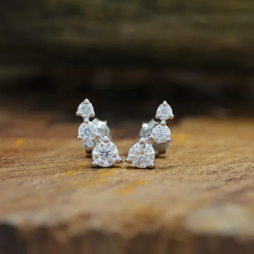 Miniatura 3 de SAVEARTH DIAMONDS Aretes de moissanita, diamantes de moissanita creados en laboratorio, plata de ley 925 chapada en oro de 18 quilates