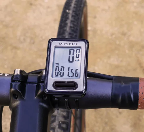 Miniatura 11 de CATEYE Computadora de bicicleta con cable - Velocímetro y odómetro de nivel básico, perfecto para ciclistas principiantes, arranque y parada