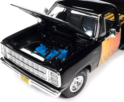 Miniatura 4 de Auto World 1980 Dodge Pickup Step Side Escala 1:18 Diecast