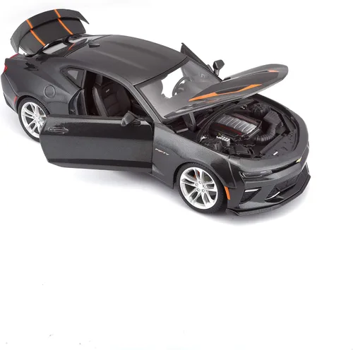 Miniatura 4 de Maisto 1:18 SE 2017 Chevrolet Camaro del 50.º aniversario (Gris metálico)
