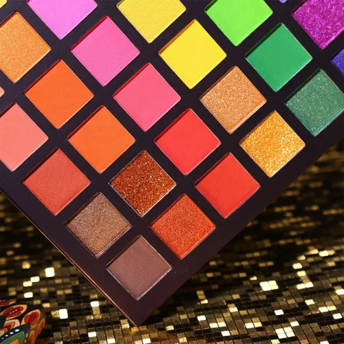 Miniatura 9 de UCANBE EXOTIC FLAVORS - Paleta de maquillaje de sombra de ojos de neón – 48 colores de alta pigmentación – Juego de regalo de paleta de maquillaje