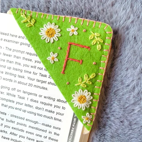 Miniatura 15 de Marcapáginas de esquina bordadas a mano personalizadas, Marcadores para mujeres, Marcador personalizado para los amantes de los libros, lindo Verde