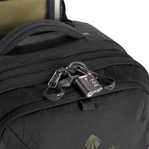 Miniatura 8 de Eagle Creek Gear Warrior Maleta con ruedas de 4 ruedas Softside, Negro azabache, 22 pulgadas, Gear Warrior Maleta de mano con ruedas de 4 ruedas