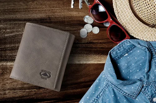 Miniatura 11 de Stealth Mode Cartera de cuero triple RFID para hombres con soporte de identificación abatible (negro)