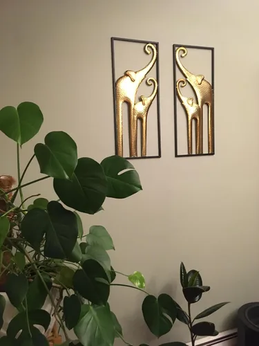 Miniatura 5 de HKaikzo Juego de 2 decoraciones de pared de elefante dorado, esculturas 3D grandes de metal africano para sala de estar, decoración de animales